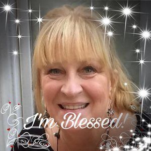 Meet your Posher, Connie